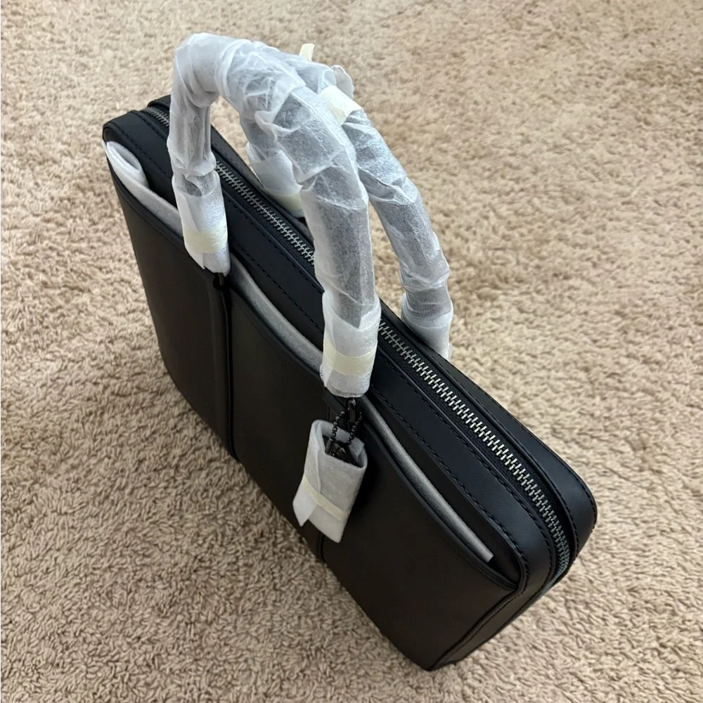 Black unisex laptop bag/briefcase - Picture 3 of 6